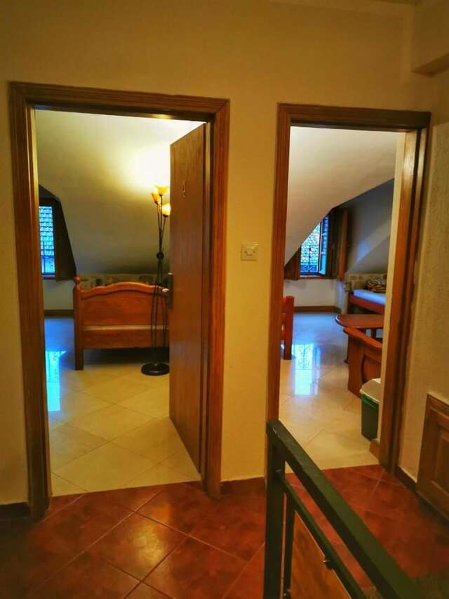 Хостелы Old Town Homestel Котор-17